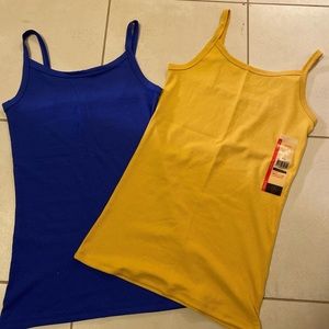 Never worn tank tops!! Way too small for me